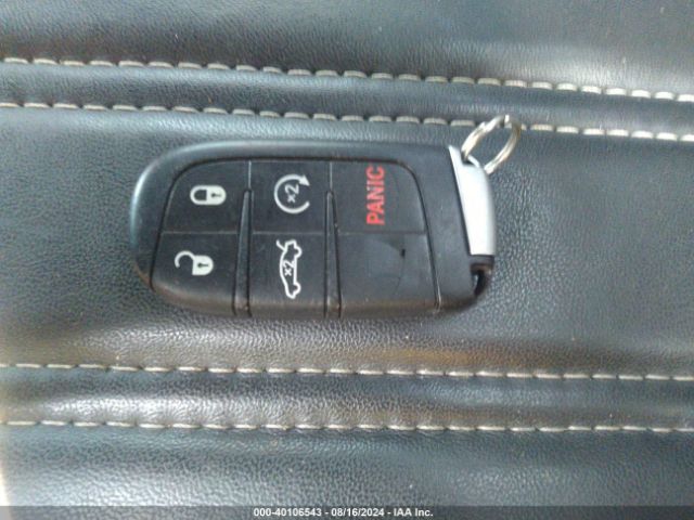 2C3CCABG4GH278060 Chrysler 300 300s