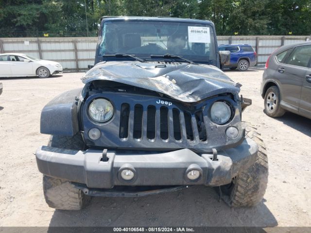 1C4BJWEG0EL135452 Jeep Wrangler Unlimited Sahara