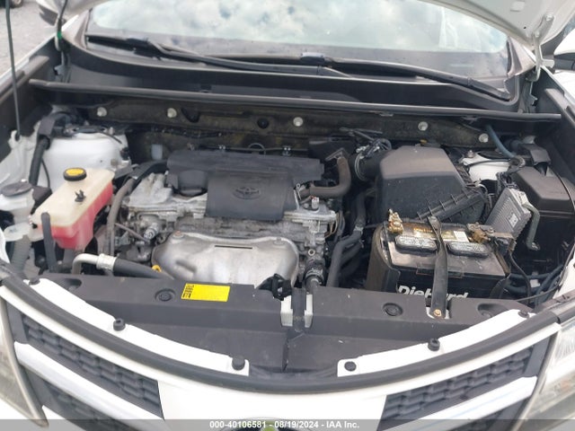 Toyota Rav4 Xle 2014 JTMWFREV3EJ001887 Image 10