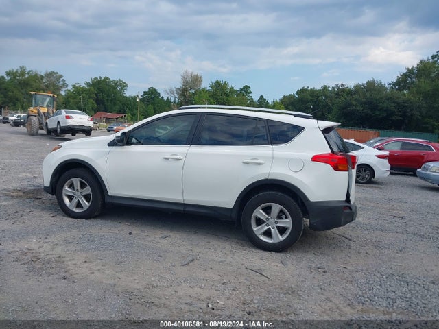 Toyota Rav4 Xle 2014 JTMWFREV3EJ001887 Image 14