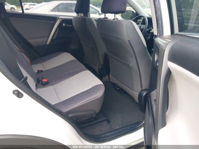 Toyota Rav4 Xle 2014 JTMWFREV3EJ001887 Image 8