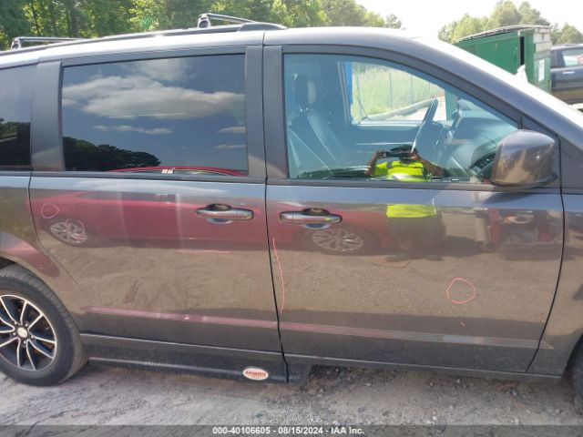 2C4RDGEG7JR283501 Dodge Grand Caravan Gt