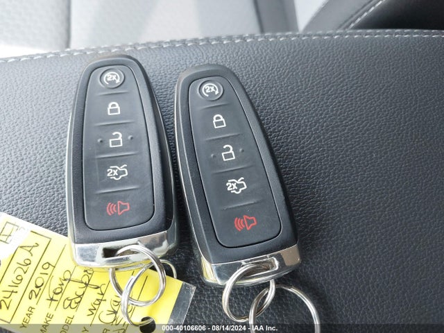 Ford ESCAPE SE 2019 1FMCU9GD4KUC01471 Image 11