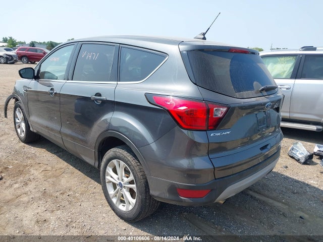 Ford ESCAPE SE 2019 1FMCU9GD4KUC01471 Image 3