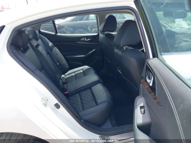 1N4AA6AP0HC417442 Nissan Maxima 3.5 Platinum