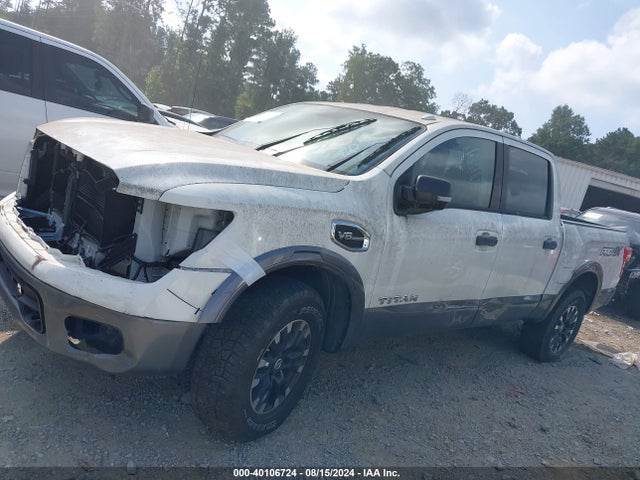 Nissan Titan Pro-4x 2017 1N6AA1E50HN536566 Image 13