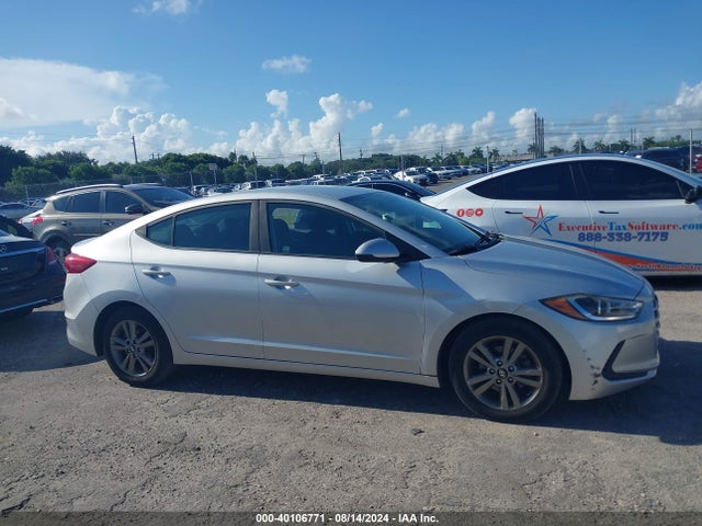 Hyundai ELANTRA SEL 2018 5NPD84LF7JH281462 Image 13