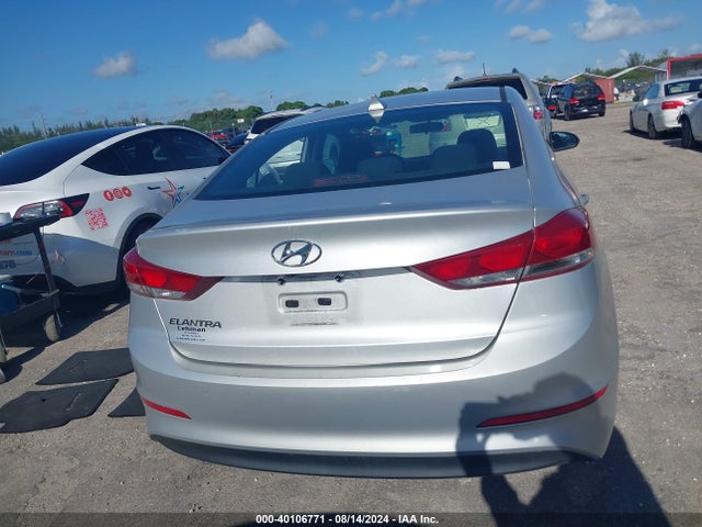 Hyundai ELANTRA SEL 2018 5NPD84LF7JH281462 Image 16