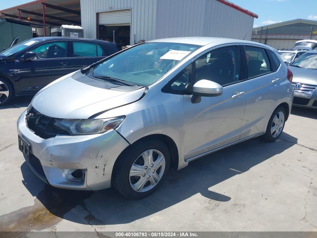 Honda FIT LX 2016 JHMGK5H55GS010722 Image 2