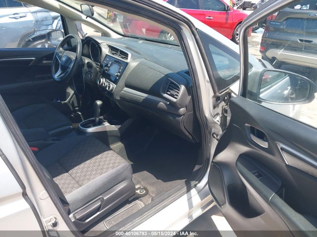 Honda FIT LX 2016 JHMGK5H55GS010722 Image 5