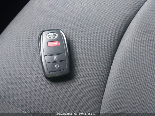 7MUBAAAG7NV031845 Toyota Corolla Cross Le