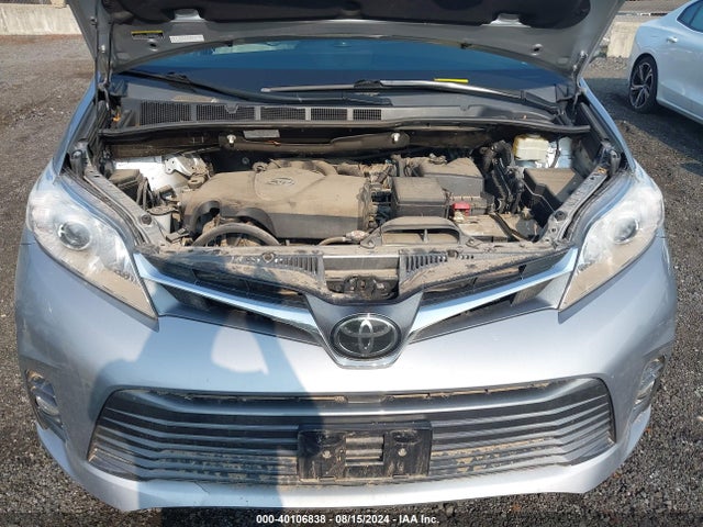 2018 Toyota Sienna Xle 7 Passenger მანქანა იყიდება აუქციონზე, vin: 5TDDZ3DC3JS202925, აუქციონის ნომერი: 40106838