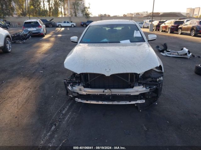 WBAJA9C59KB392493 BMW 530e Iperformance