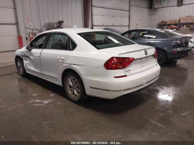 1VWAS7A38GC052479 Volkswagen Passat 1.8t S