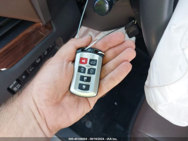 5TDDK3DC3FS128062 Toyota Sienna Limited Premium 7 Passenger