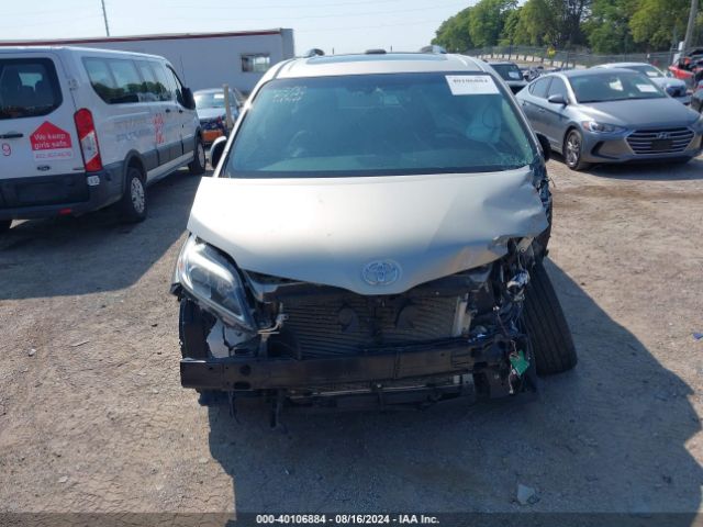 5TDDK3DC3FS128062 Toyota Sienna Limited Premium 7 Passenger