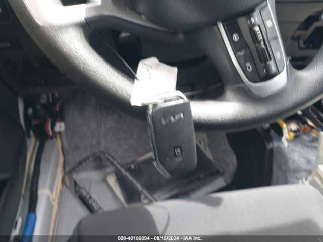 5XXG14J22PG203998 KIA K5 LXS