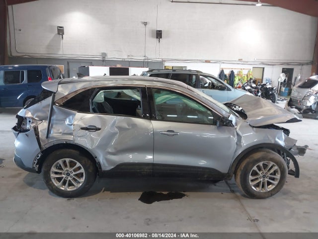 Ford ESCAPE SE 2022 1FMCU9G66NUA17834 Image 12