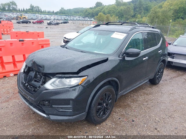 Nissan ROGUE SV 2017 5N1AT2MV0HC827077 Image 2