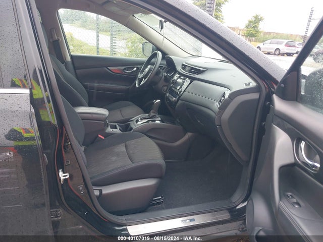 Nissan ROGUE SV 2017 5N1AT2MV0HC827077 Image 5