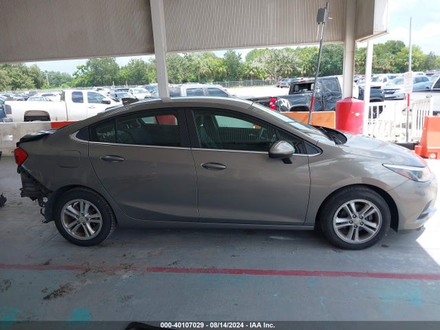 Chevrolet Cruze Lt Auto 2018 1G1BE5SM9J7225834 Image 14