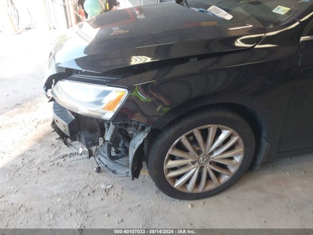3VWL17AJXGM209339 Volkswagen Jetta 1.8t Sel/1.8t Sel Premium