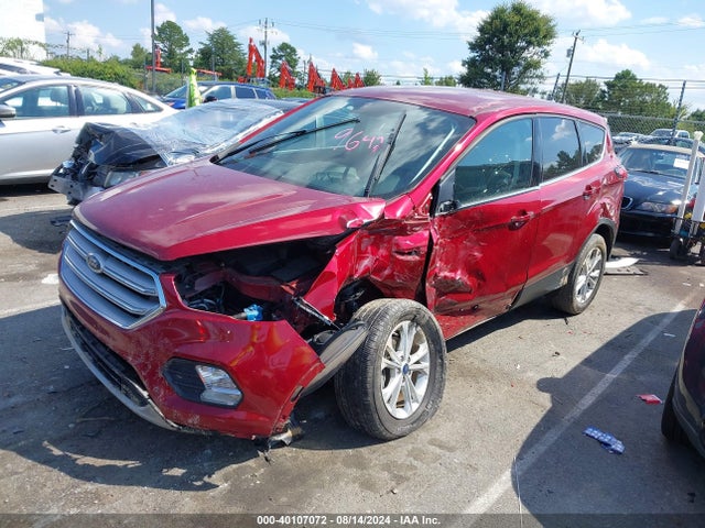 Ford ESCAPE SE 2019 1FMCU0GD5KUA29642 Image 2