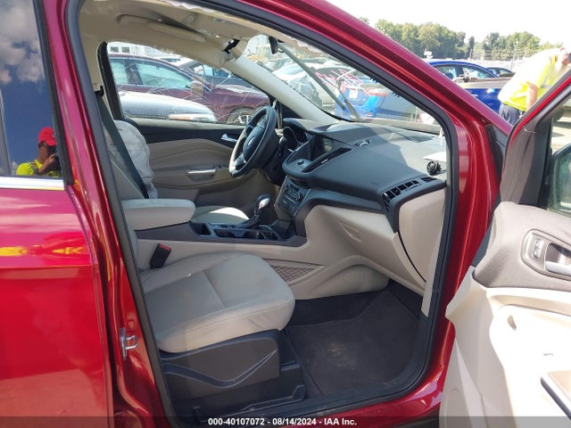 Ford ESCAPE SE 2019 1FMCU0GD5KUA29642 Image 5
