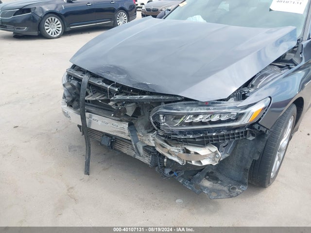 Honda ACCORD LX 2018 1HGCV1F1XJA243736 Image 6