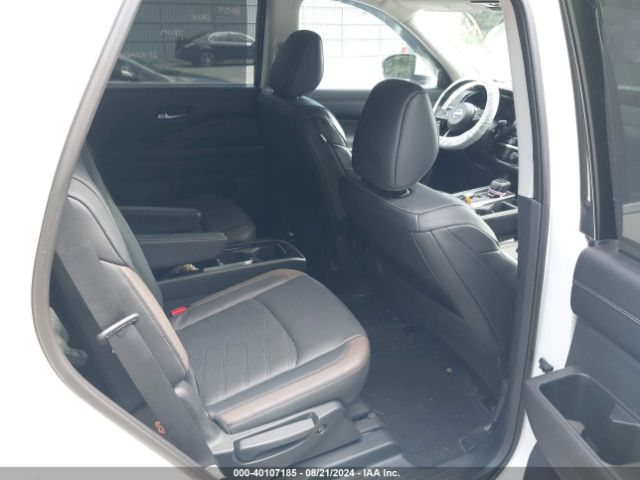 5N1DR3DK3NC205415 Nissan Pathfinder Platinum 4wd