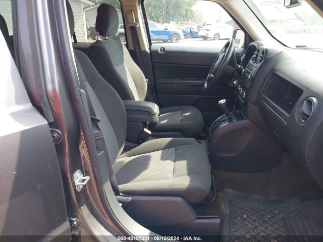 1C4NJPBA8HD149682 Jeep Patriot Sport Fwd