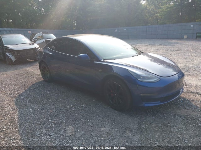2021 TESLA MODEL 3 5YJ3E1EB1MF056440 Photo 0