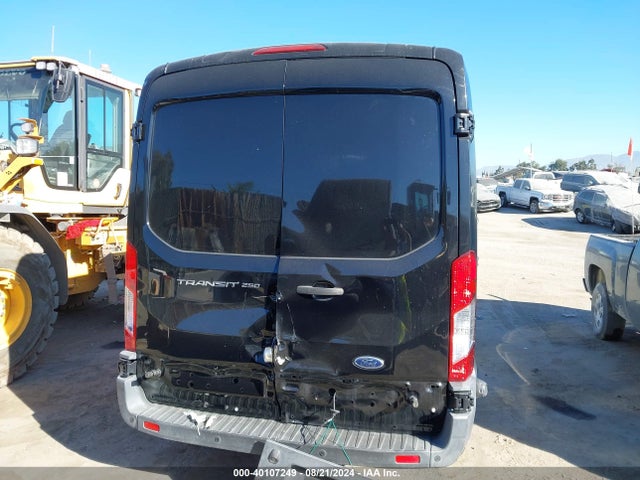 Ford Transit-250 2016 1FTYR2CM8GKB56871 Image 16