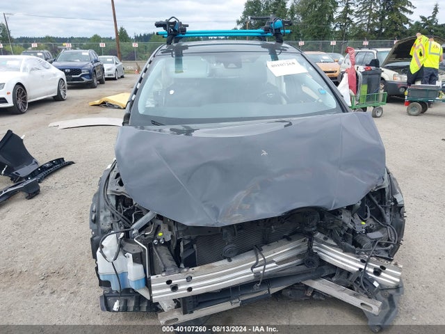 Toyota PRIUS XLE 2020 JTDKARFU3L3115621 Image 12