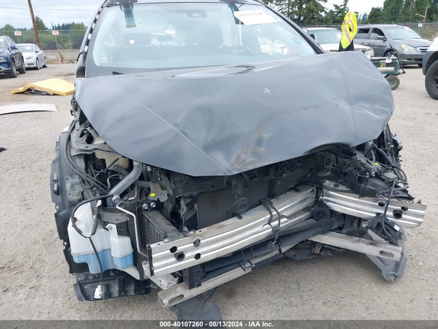 Toyota PRIUS XLE 2020 JTDKARFU3L3115621 Image 6