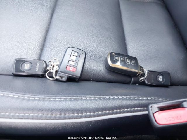 2T1BURHE3EC184672 Toyota Corolla Le Premium