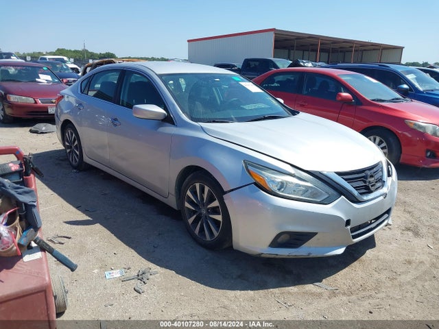 Nissan Altima 2.5 Sv 2017 1N4AL3AP2HC267360 Image 1
