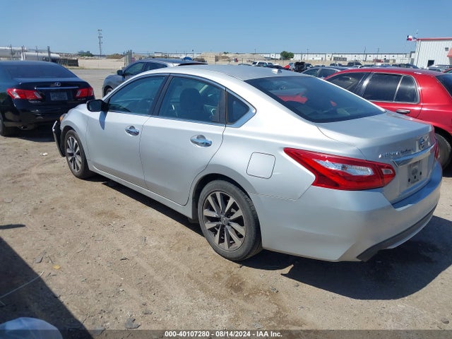 Nissan Altima 2.5 Sv 2017 1N4AL3AP2HC267360 Image 3