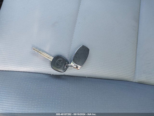 Toyota COROLLA L 2017 5YFBURHE3HP657541 Image 11