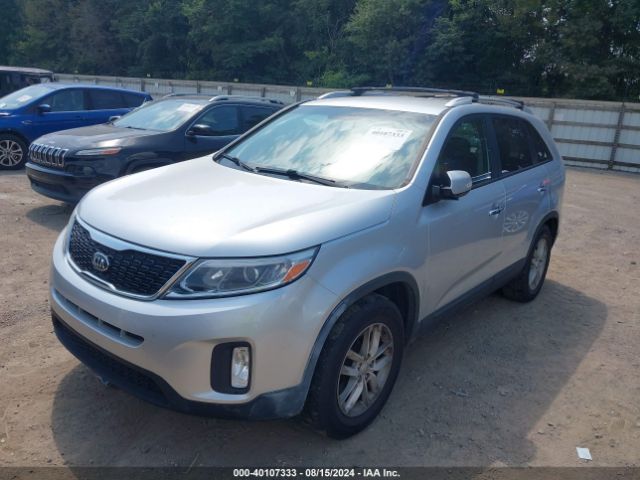 5XYKT4A63FG556381 KIA SORENTO LX