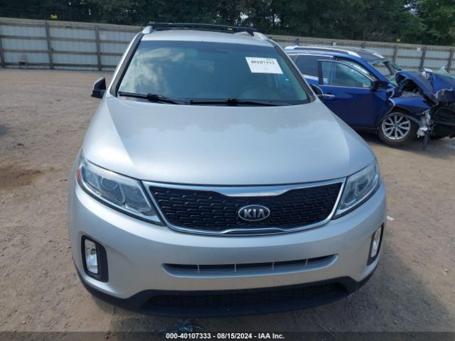5XYKT4A63FG556381 KIA SORENTO LX