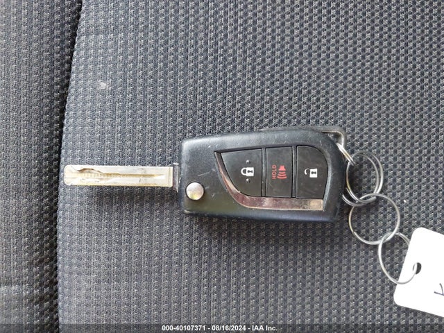 Toyota RAV4 LE 2019 2T3F1RFV7KC050067 Image 11