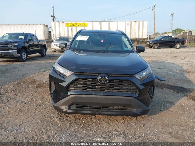 Toyota RAV4 LE 2019 2T3F1RFV7KC050067 Image 13
