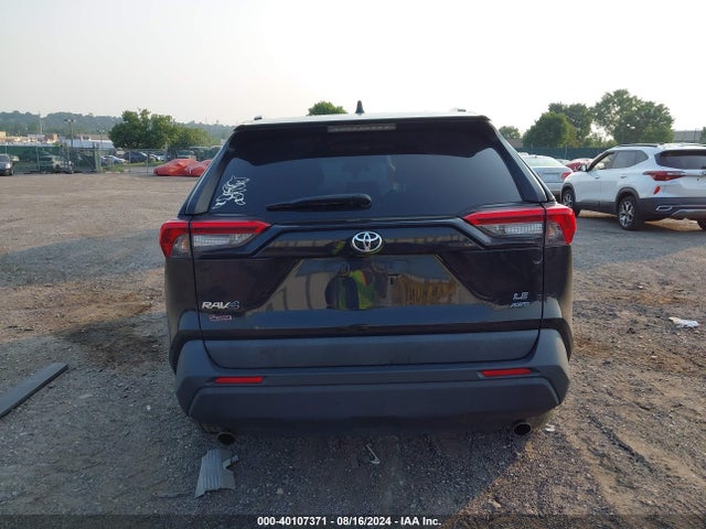 Toyota RAV4 LE 2019 2T3F1RFV7KC050067 Image 17