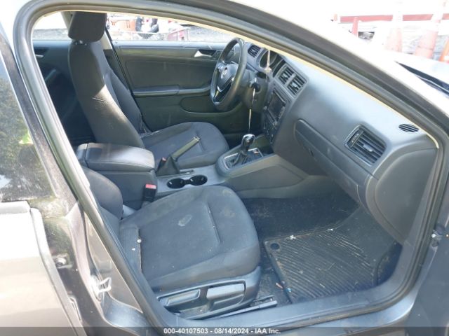 3VW2K7AJ9FM297422 Volkswagen Jetta 2.0l S