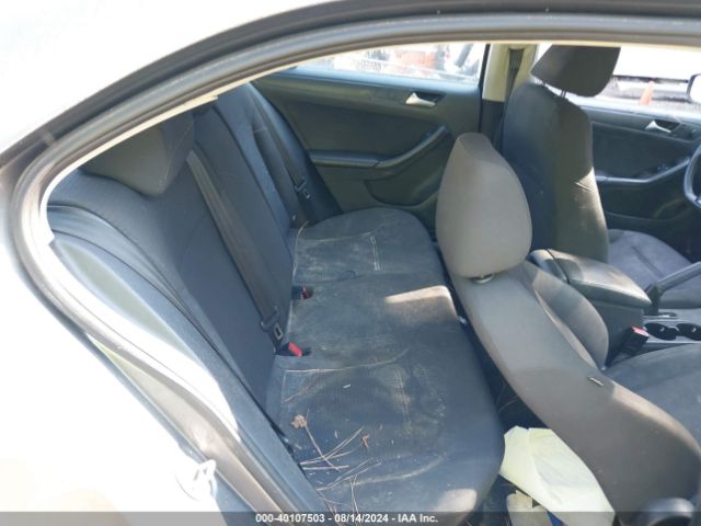 3VW2K7AJ9FM297422 Volkswagen Jetta 2.0l S