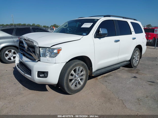 Toyota Sequoia Sr5 5.7l V8 2015 5TDBW5G15FS123236 Image 2