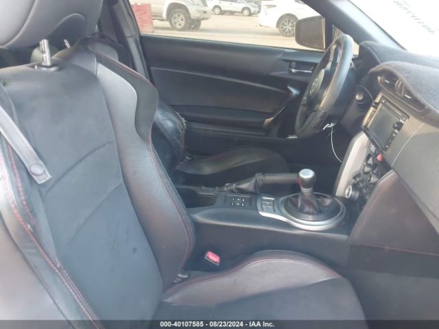 JF1ZNAA19E8708249 Scion Fr-s Monogram