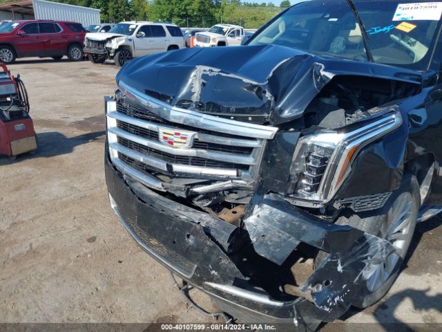 1GYS3BKJ7HR204877 Cadillac Escalade Luxury