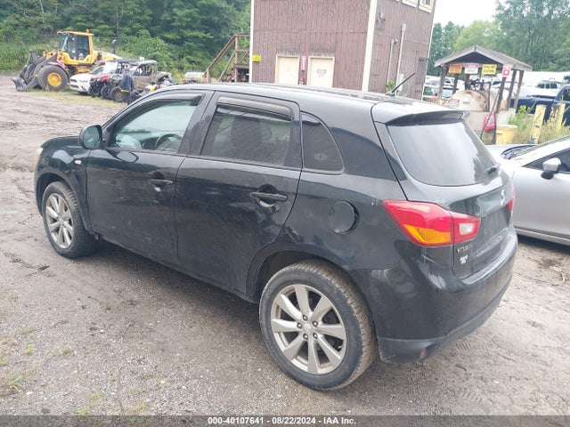 4A4AR3AUXFE006714 Mitsubishi Outlander Sport Es